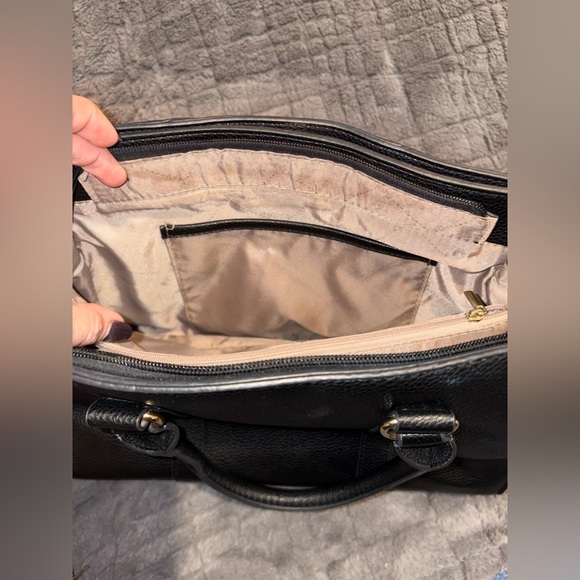 DASEIN Black and Blue Tote Handbag with Matching Clutch and Coin/Cardholder - Picture 9 of 16